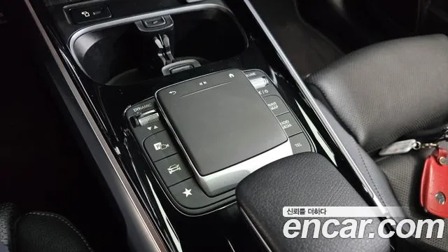 Mercedes-Benz EQB X243 — Фото автомобиля 12