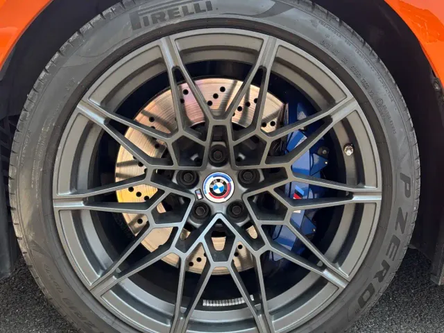 BMW M4 — Фото автомобиля 9