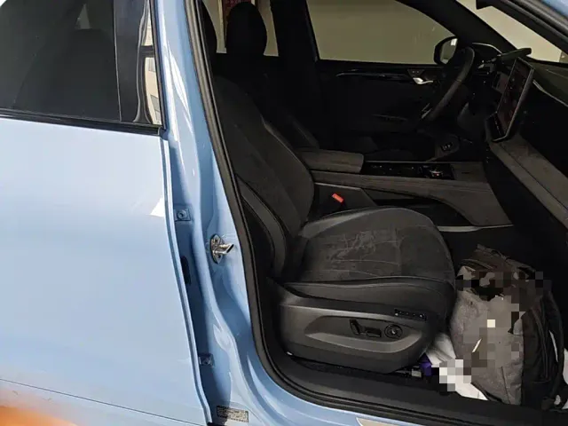 Volkswagen Tiguan L — Фото автомобиля 24
