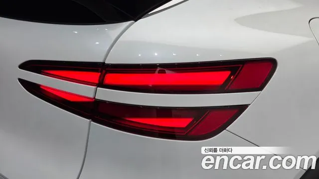Genesis GV60 — Фото автомобиля 8