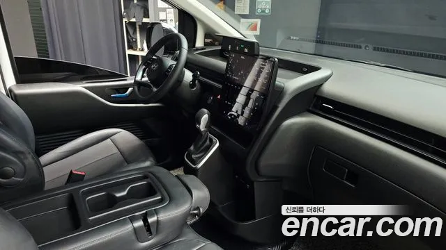Hyundai Staria — Фото автомобиля 22