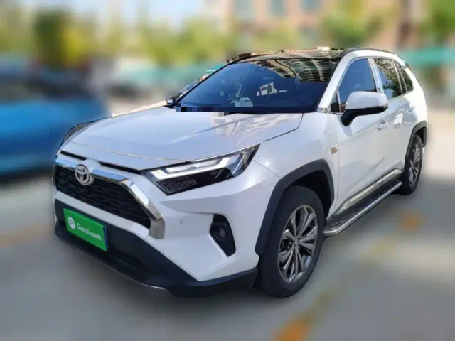 Фотография автомобиля — Toyota RAV4