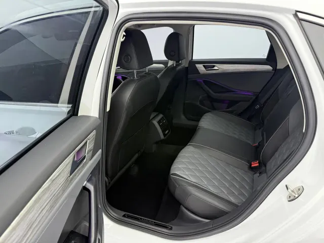 Volkswagen Sagitar — Фото автомобиля 17
