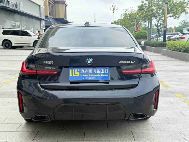 BMW 3 Series — Фото автомобиля 4