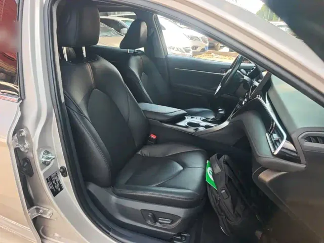 Toyota Camry — Фото автомобиля 24