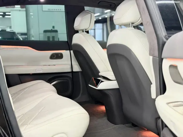 Nio ET7 — Фото автомобиля 10