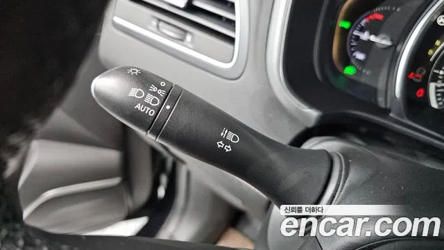 Renault-KoreaSamsung QM6 Новый QM6 2.0 LPe Première 2WD — Фото автомобиля 18