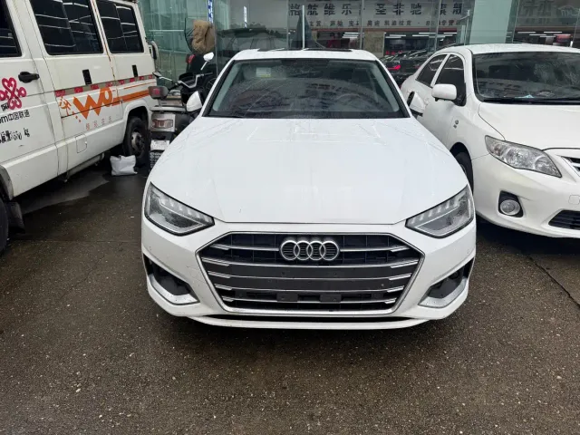Audi A4L — Фото автомобиля 2