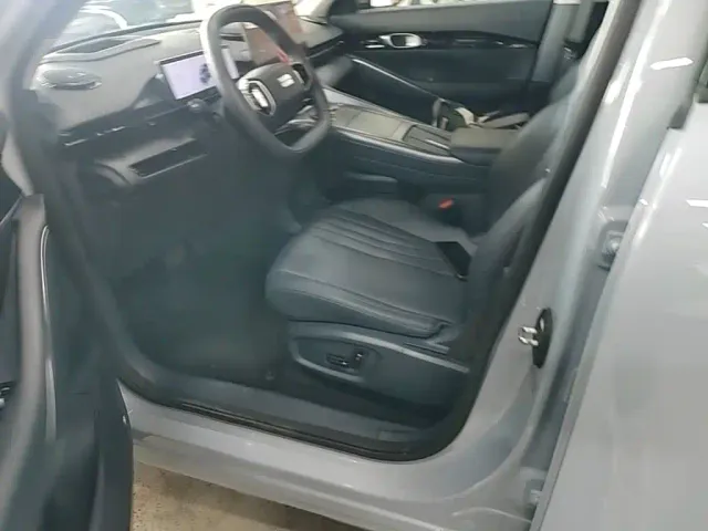 Geely Galaxy E5 — Фото автомобиля 14