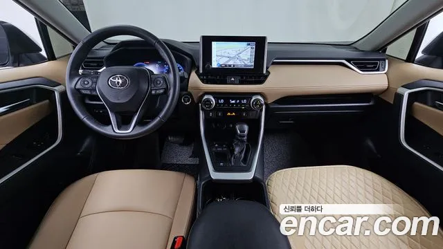 Toyota RAV4 — Фото автомобиля 6