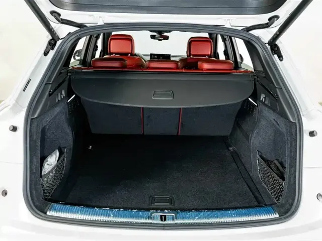 Audi Audi Q5L 2024 Model 40 TFSI Luxury Dynamic — Фото автомобиля 23