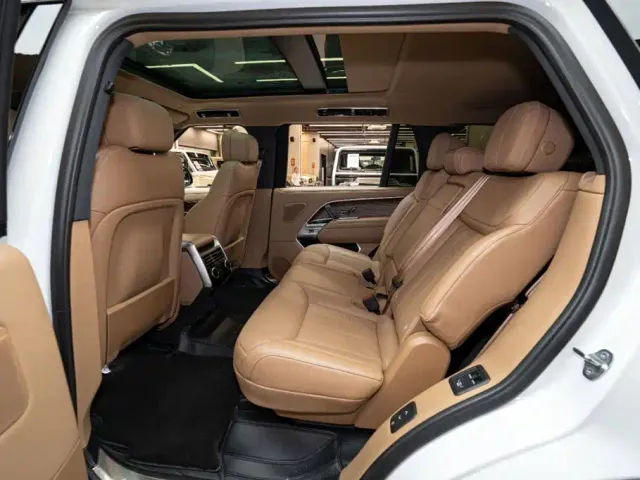Land Rover Range Rover — Фото автомобиля 9