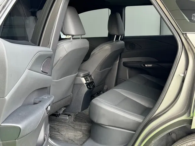 Lexus RX — Фото автомобиля 10