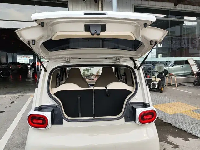 Wuling Hongguang Mini EV — Фото автомобиля 18