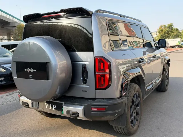 BYD FangChengBao Leopard 5 — Фото автомобиля 6