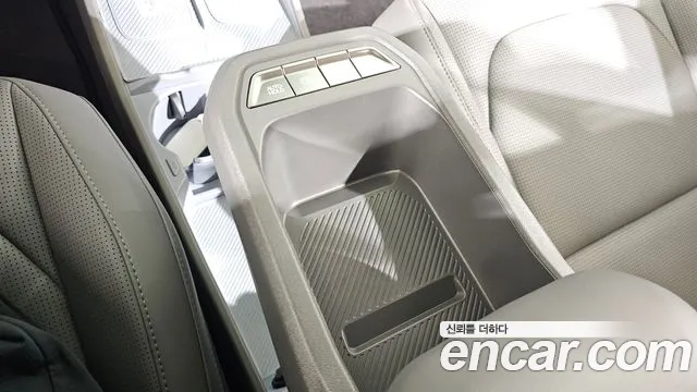 Kia EV3 — Фото автомобиля 28