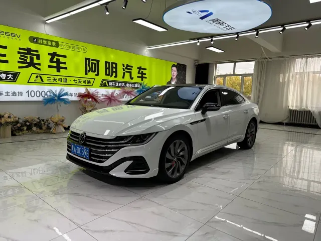 Фотография автомобиля — Volkswagen CC