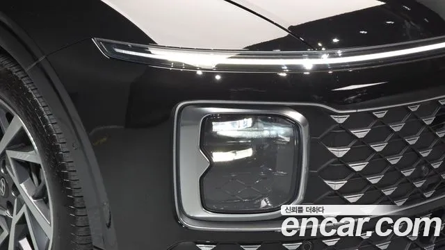 Hyundai Grandeur Grandeur (GN7) 2.5 Бензин 2WD — Фото автомобиля 19