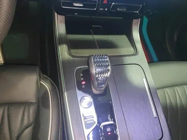 GAC Trumpchi GS8 — Фото автомобиля 16