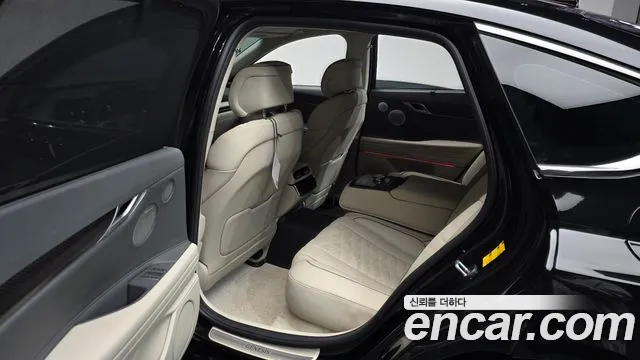 Genesis G80 RG3 — Фото автомобиля 16