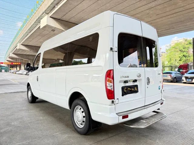 Maxus Xintu V80 — Фото автомобиля 7