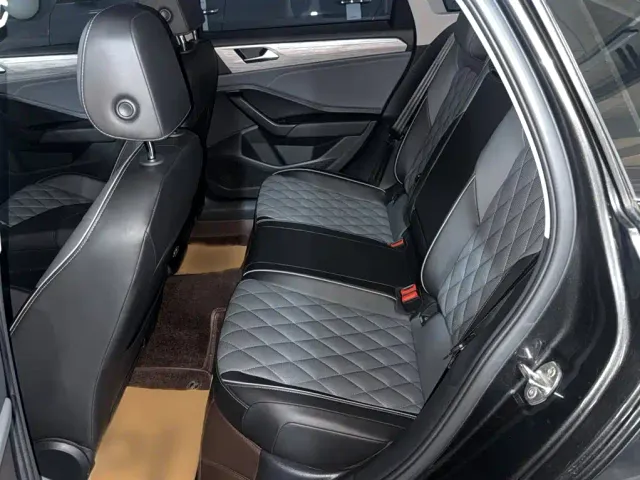 Volkswagen Sagitar — Фото автомобиля 13