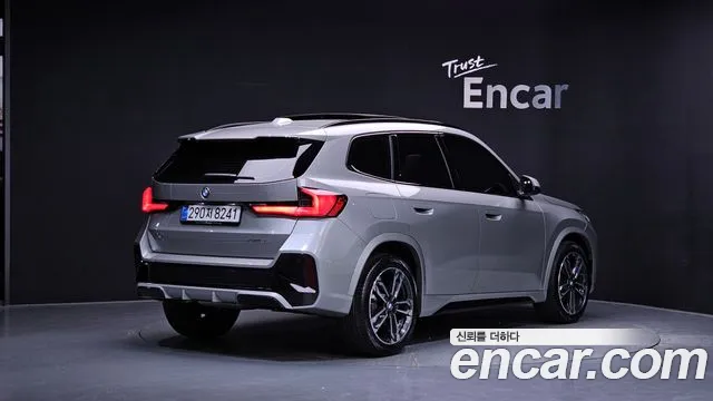 BMW X1 U11 — Фото автомобиля 2