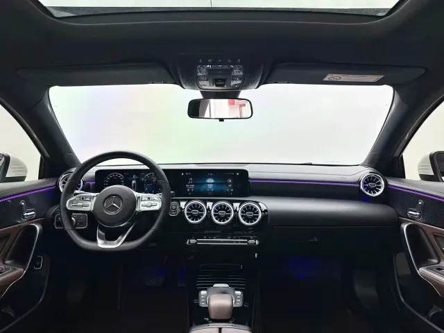 Mercedes-Benz A-Class — Фото автомобиля 6