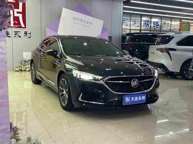 Buick LaCrosse — Фото автомобиля 3
