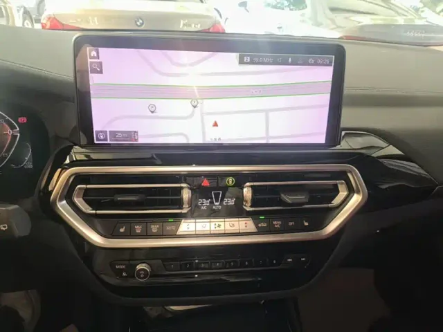BMW X3 — Фото автомобиля 12