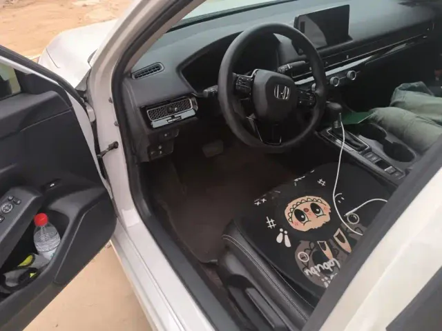 Honda Civic — Фото автомобиля 9
