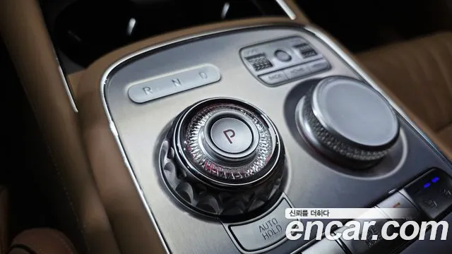 Genesis G90 — Фото автомобиля 9
