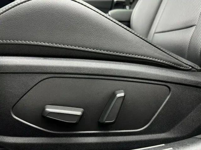 Hyundai Elantra — Фото автомобиля 7
