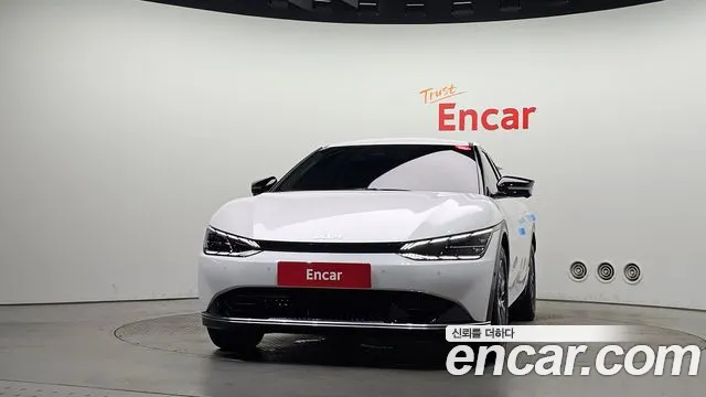 Kia EV6 — Фото автомобиля 3