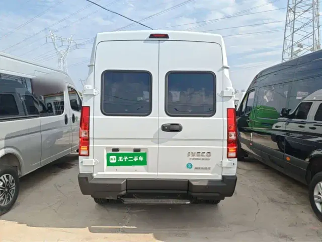 Iveco Daily — Фото автомобиля 5