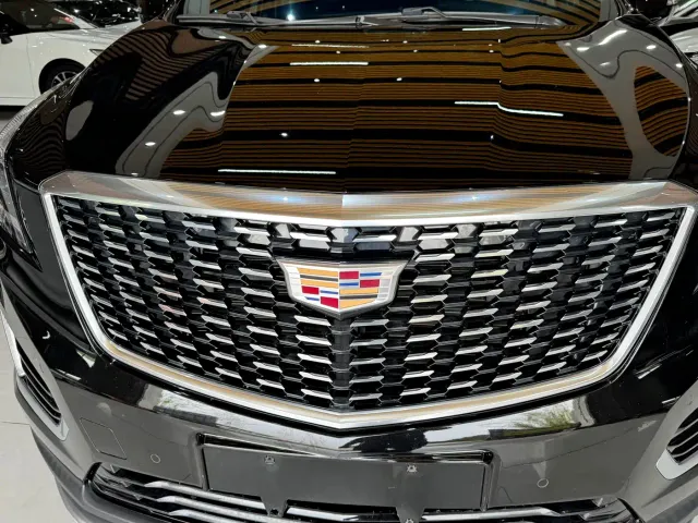 Cadillac XT5 — Фото автомобиля 14