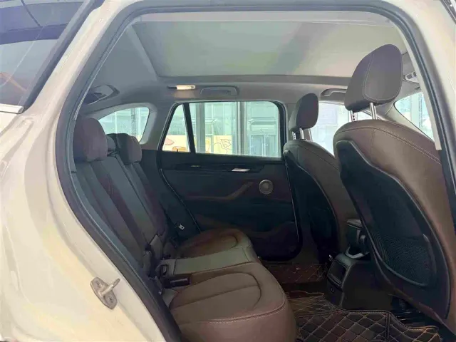BMW X1 — Фото автомобиля 22