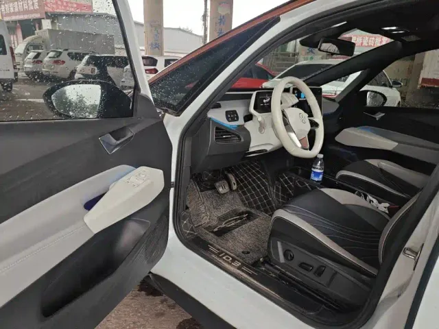 Volkswagen ID.3 — Фото автомобиля 12