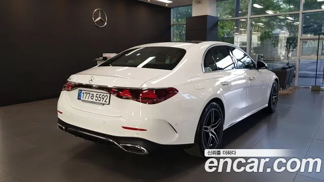 Mercedes-Benz E-Class W214 — Фото автомобиля 5