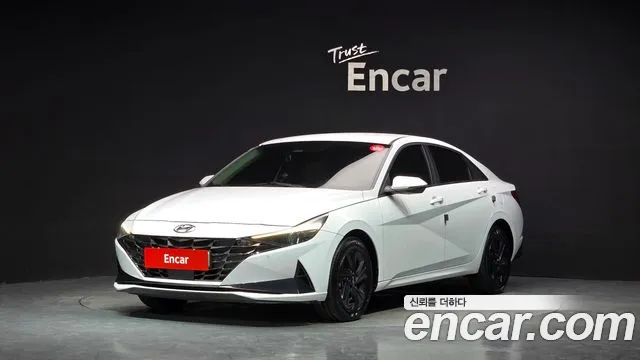 Фотография автомобиля — Hyundai Avante CN7