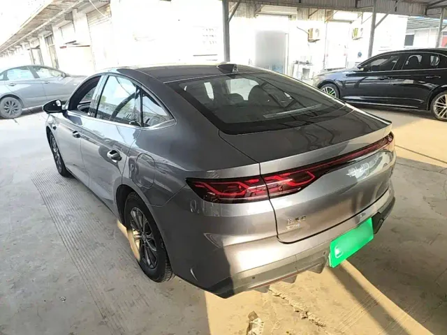 BYD Qin L — Фото автомобиля 4