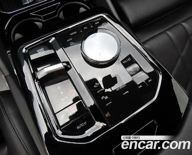 BMW 5-Series — Фото автомобиля 16