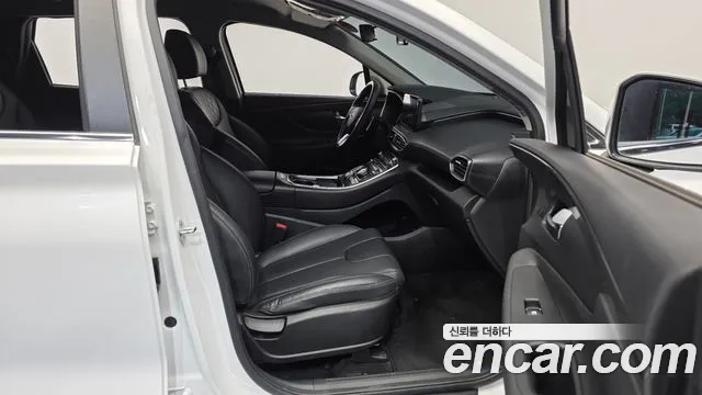 Hyundai Santafe Новый Santa Fe Дизель 2.2 2WD — Фото автомобиля 11