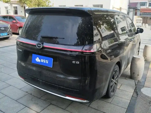 GAC Trumpchi E8 — Фото автомобиля 3