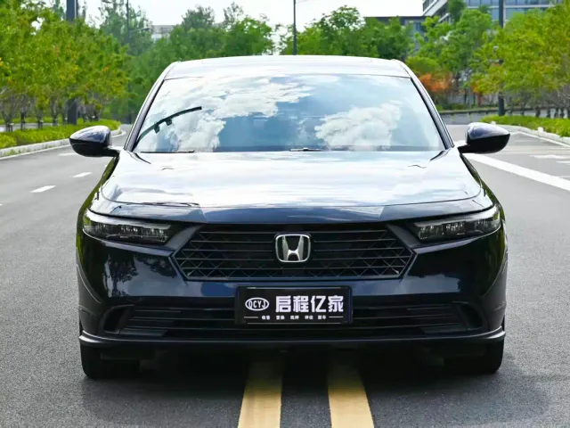 Honda Accord — Фото автомобиля 2