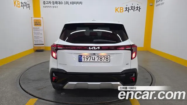 Kia Seltos — Фото автомобиля 4