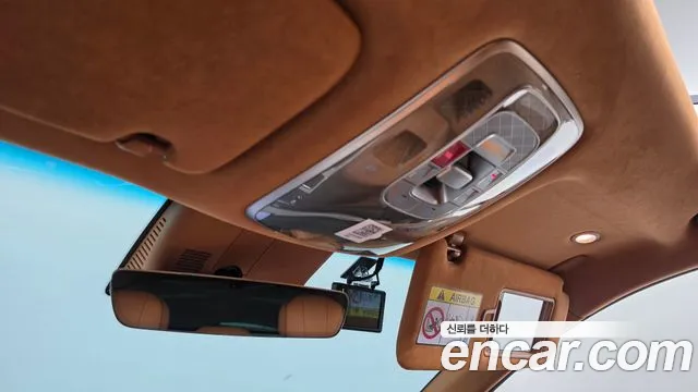 Genesis GV80 — Фото автомобиля 25