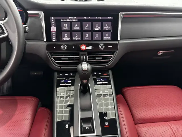 Porsche Macan — Фото автомобиля 17