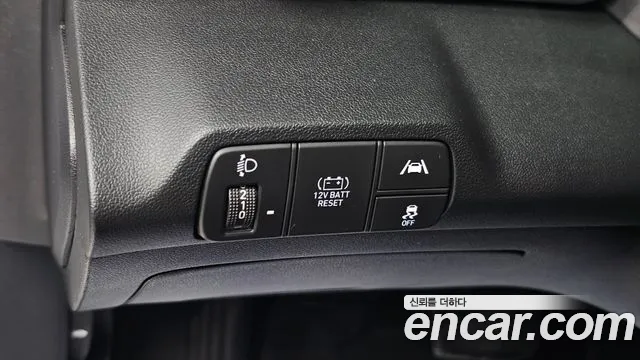 Hyundai Avante CN7 — Фото автомобиля 24