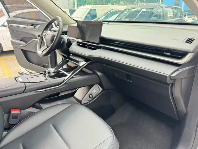 Haval H6 — Фото автомобиля 10